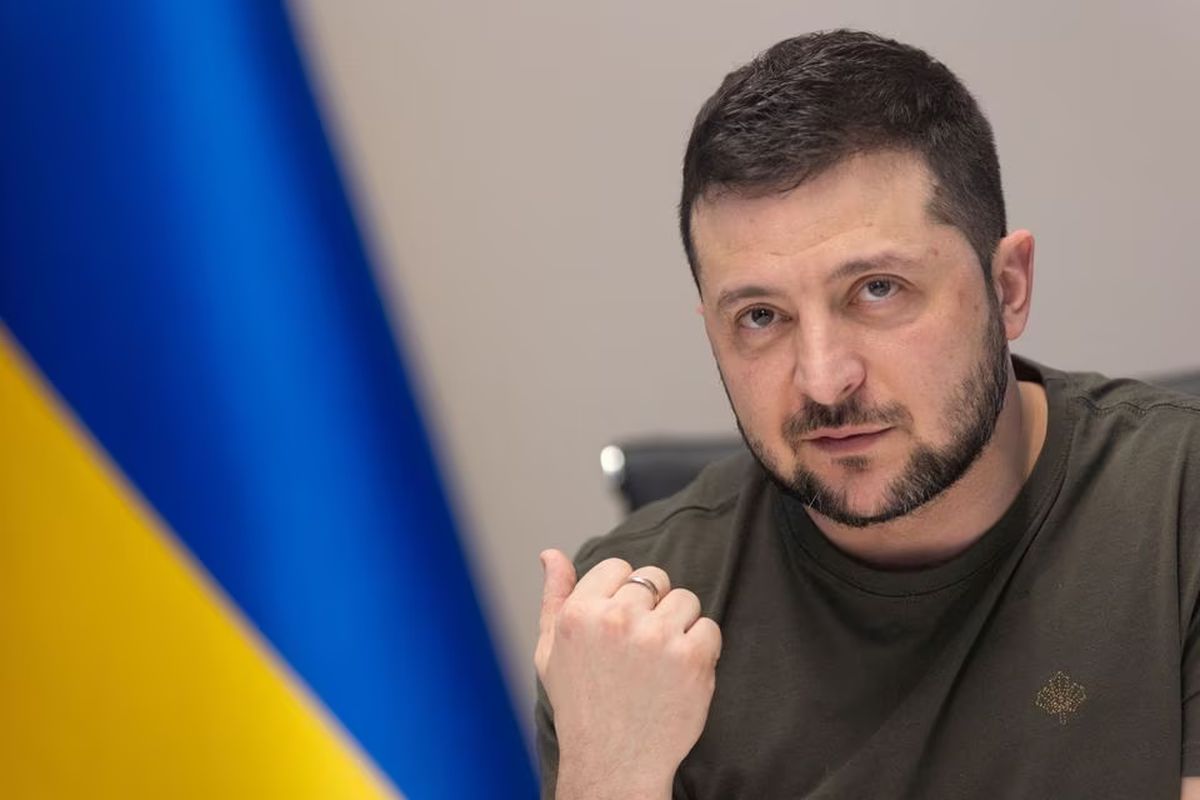 Ukraine's Zelenskiy calls for 'wings for freedom' fighter jets on trip to Europe